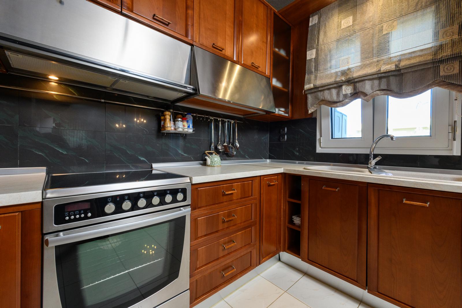 Three Bedroom Apartment - Louloudis Complex Apartments