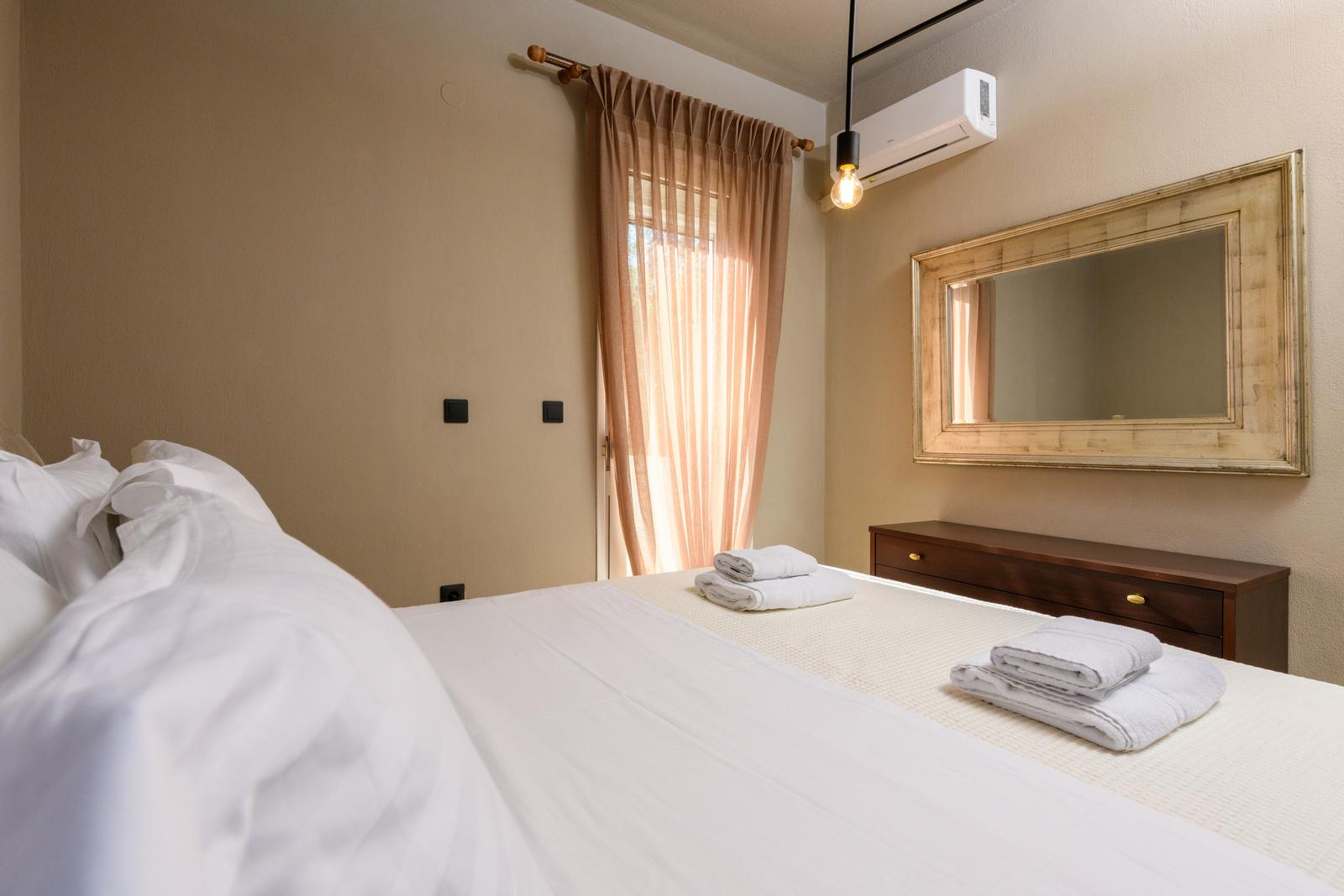 Three Bedroom Apartment - Louloudis Complex Apartments