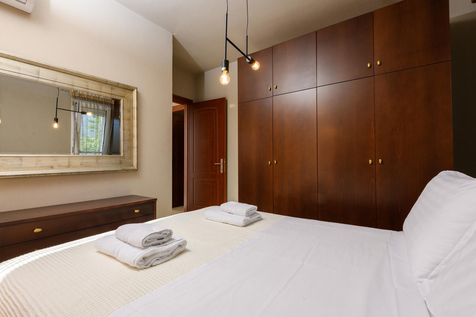 Three Bedroom Apartment - Louloudis Complex Apartments