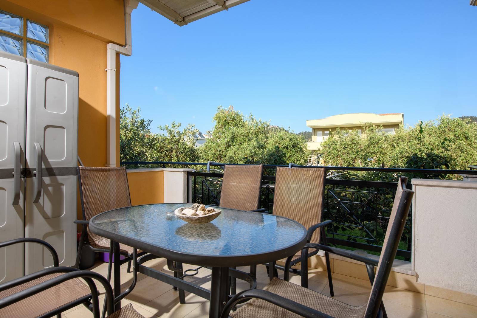 Three Bedroom Apartment - Louloudis Complex Apartments